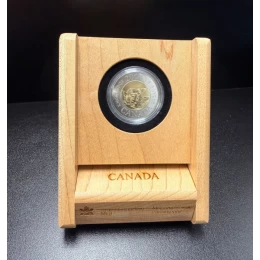 2000 Canadian $2 Polar Bear Toonie Specimen Coin In Maple Case 2000 Canadian $2 Polar Bear Toonie Specimen Coin In Maple Case
